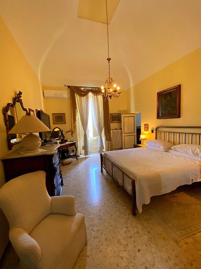 Вилла Palazzo Sabella Tommasi Калимера Экстерьер фото